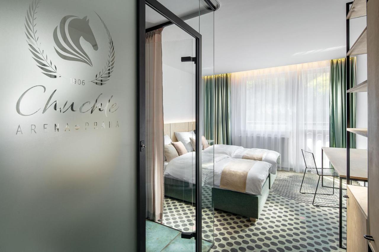 B&B Chuchle Arena Praha Bagian luar foto